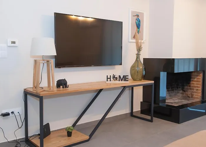 Olympia Luxury Apartment In Marousi